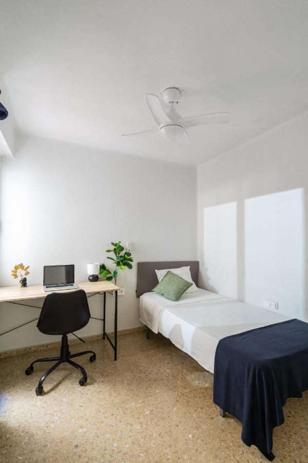 Apartament Apartamento Con Ubicacion Ideal: Playa Y Centro Walencja Zewnętrze zdjęcie